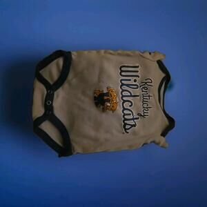 KENTUCKY WILDCATS Infant Girls Sz  0/3 Months Gray Onsie NWOT Cotton
